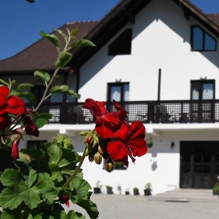Casa Poienarilor Hotell Sîmbăta de Sus Eksteriør bilde