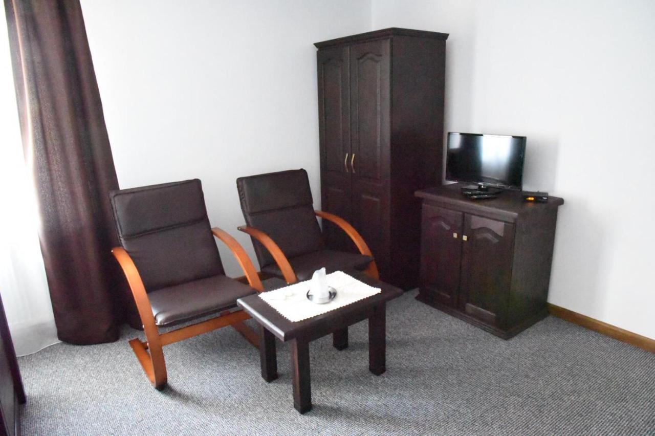 Casa Poienarilor Hotell Sîmbăta de Sus Eksteriør bilde