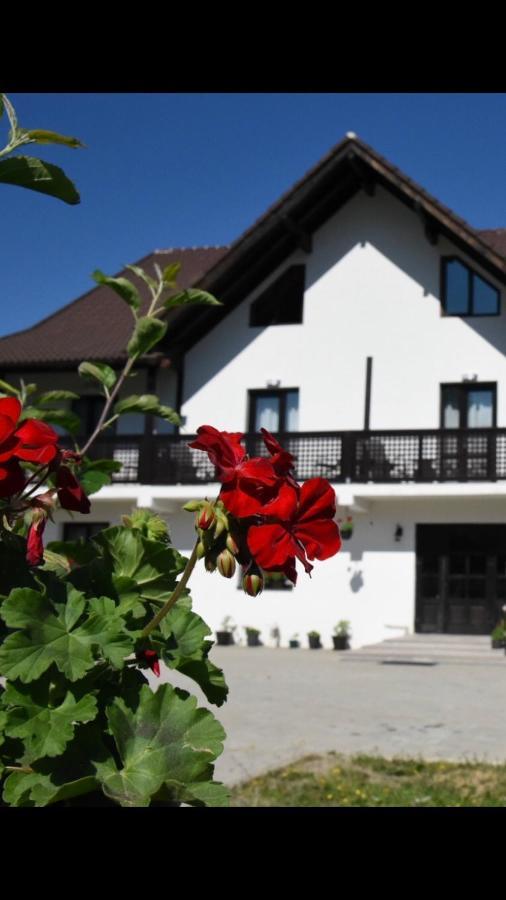 Casa Poienarilor Hotell Sîmbăta de Sus Eksteriør bilde